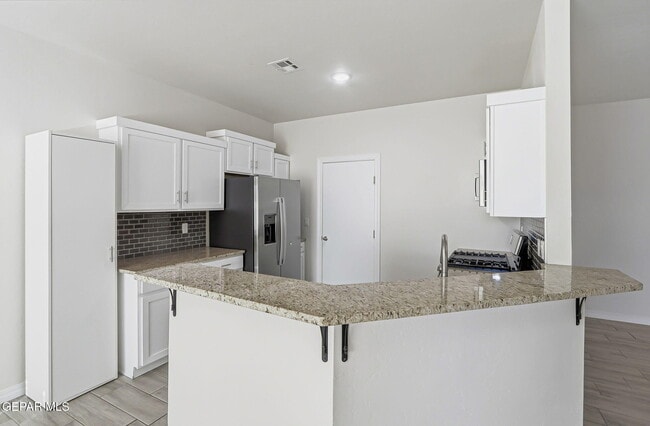 Building Photo - 11965 Mountains Pl