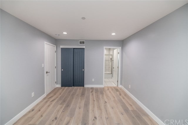 Building Photo - 1118 N Heliotrope Dr