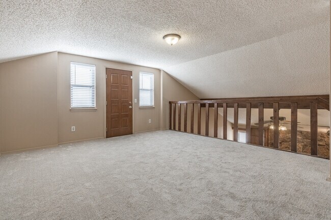 Building Photo - 9024 Northridge Dr