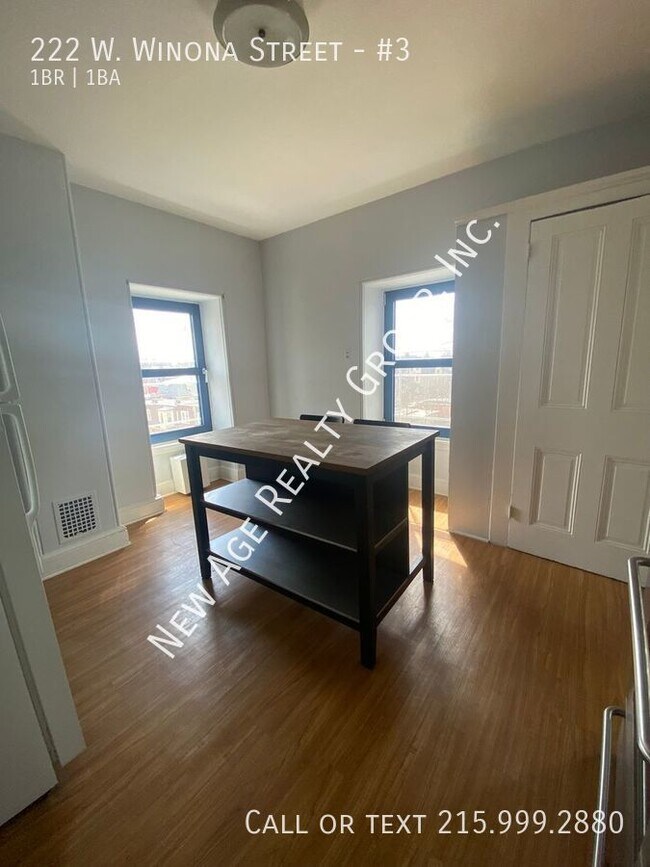 Building Photo - Welcome to 222 W Winona Street!