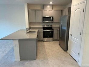 Building Photo - 1773 Rock Elm Rd