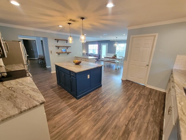 Building Photo - 2664 Shoni Dr