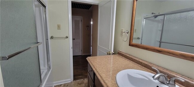 Building Photo - 1933 Silvastone Dr