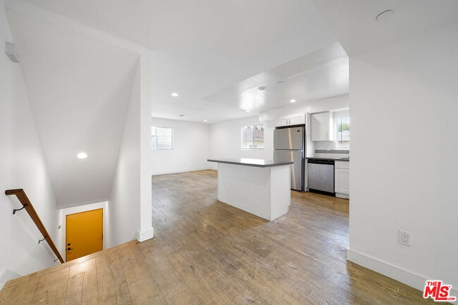 Building Photo - 14228 Sylvan St