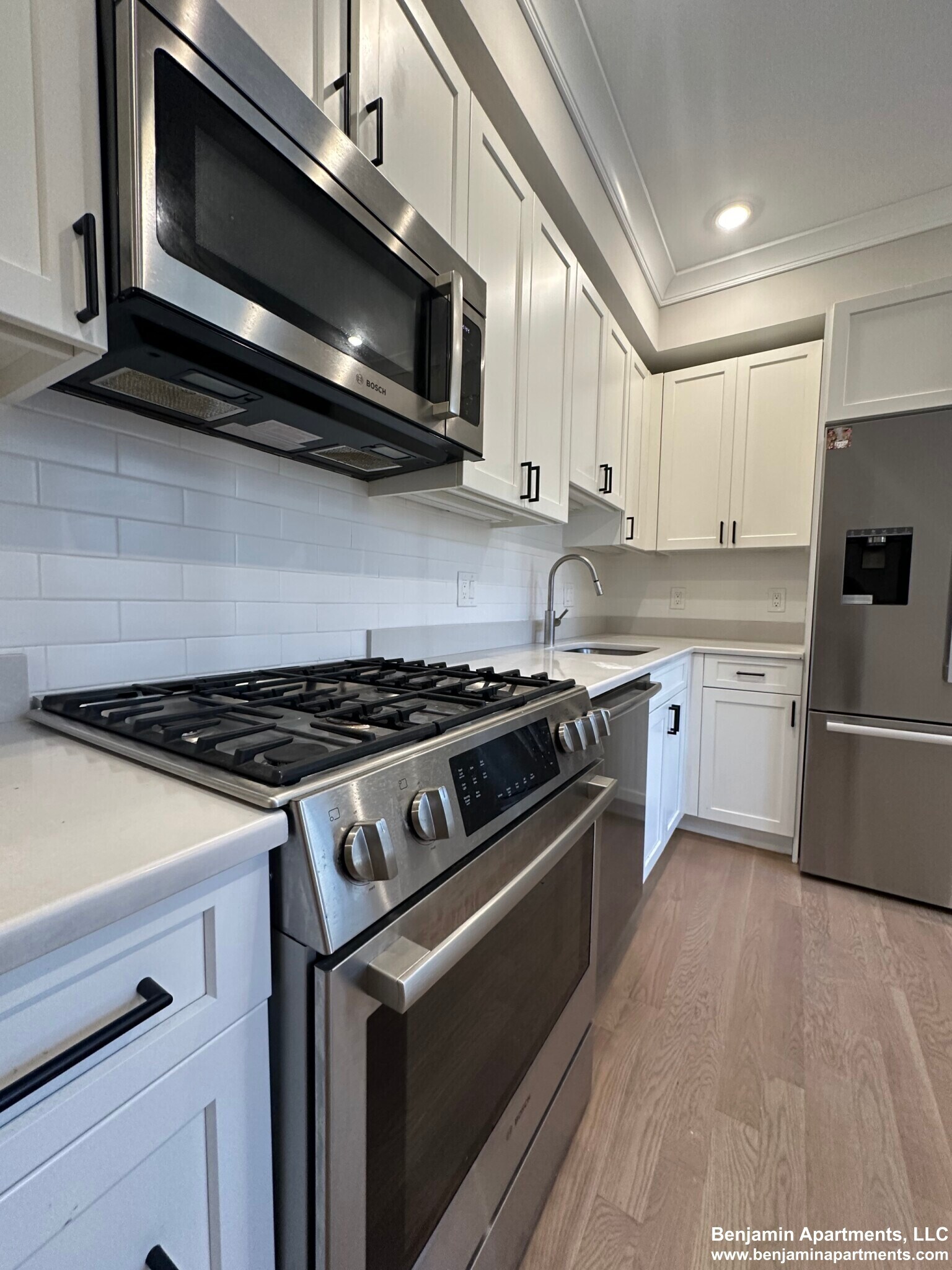 Building Photo - 47 Englewood Ave