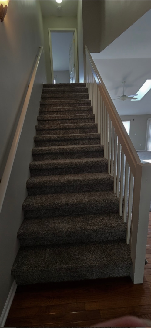 Building Photo - Beautiful 3 bed 3 bath two story condo. St...