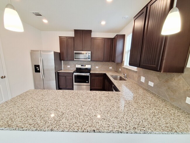 Building Photo - 17015 Gibbons Path