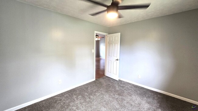 Building Photo - 102 Buckskin Dr