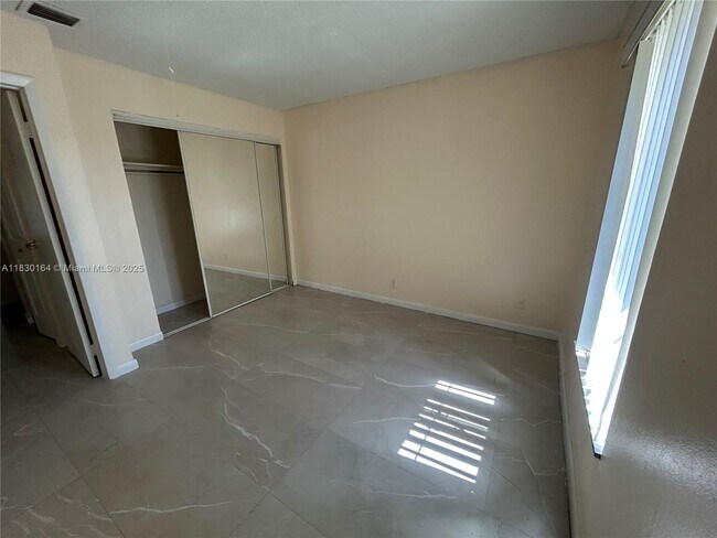 Building Photo - 1733 NW 56th Ave