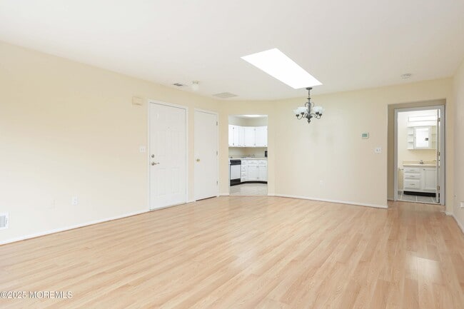 Building Photo - 90 Puffin Glade