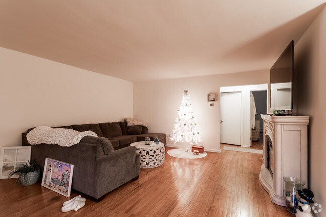 Living Room - Ridley Station Apartments