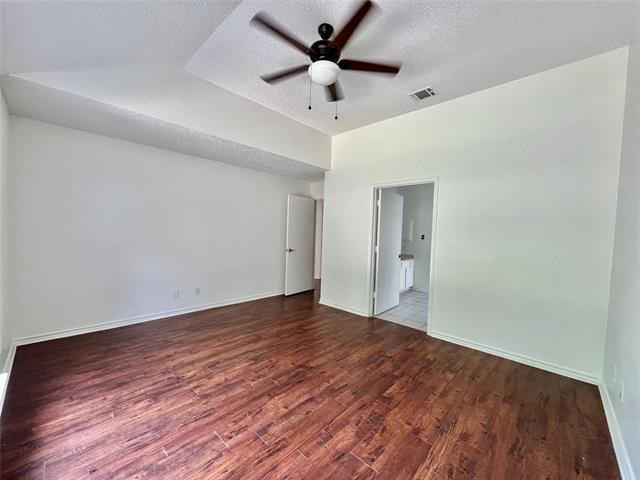 Building Photo - 7420 Blackthorn Dr
