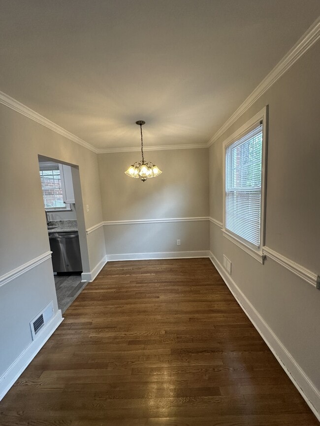 Building Photo - 5004 Patterson Ave