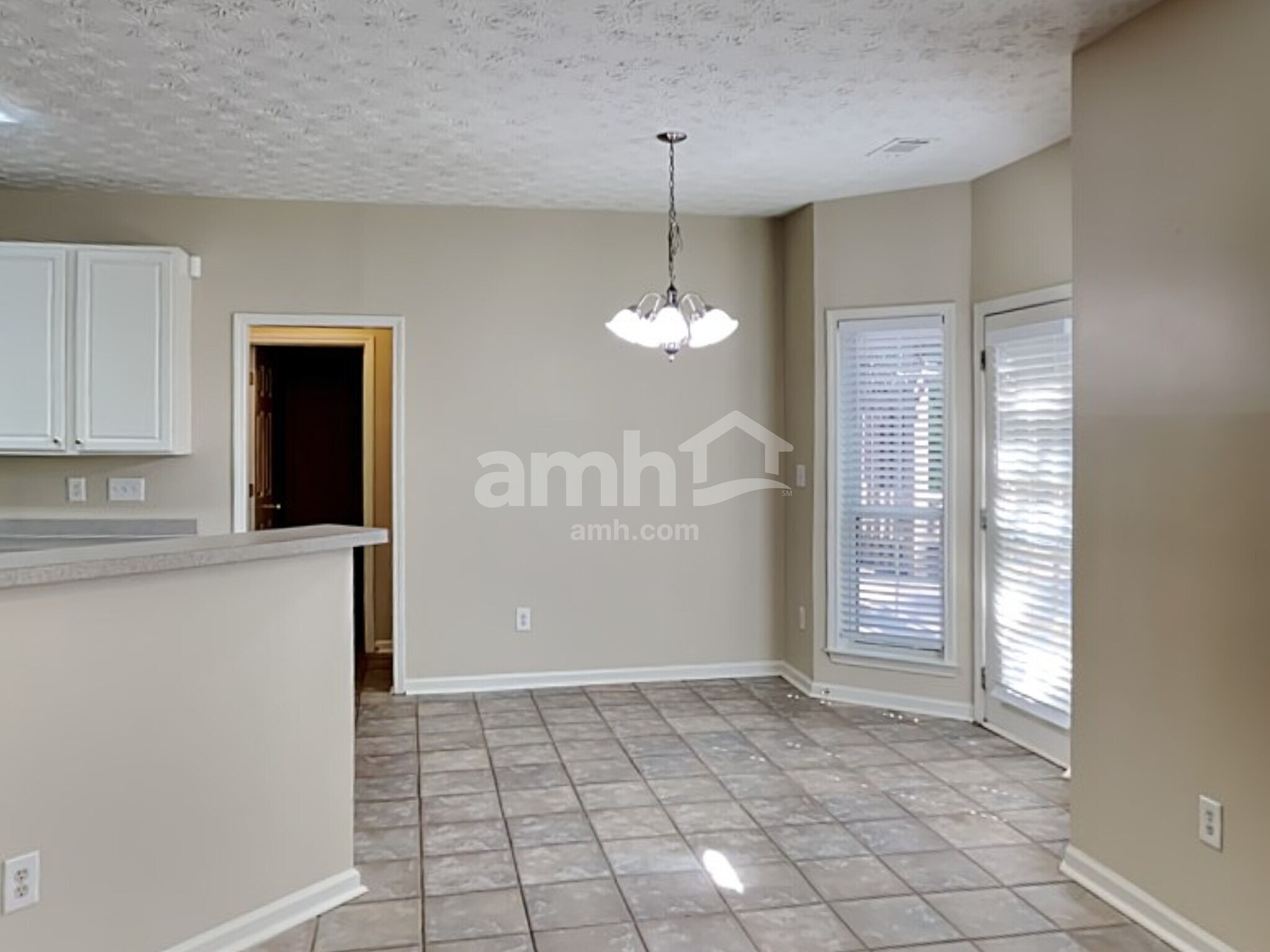 Building Photo - 5390 Spotted Fawn Ct