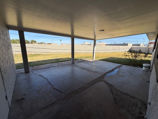 Building Photo - Spacious 4 Bed 3 Bath Single-Level Home | RV Gate | Huge Yard | Bright Open Layout