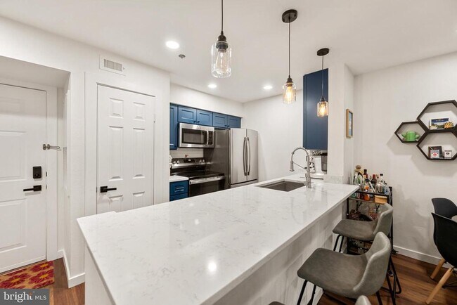 Building Photo - 3307 Wyndham Cir