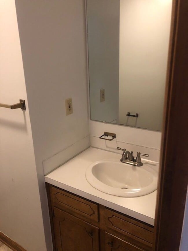 Building Photo - COMING SOON in Sheraton Village