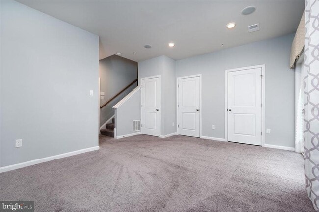 Building Photo - 7722 Venice Ln