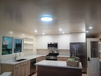 Building Photo - 6741 Del Playa Dr
