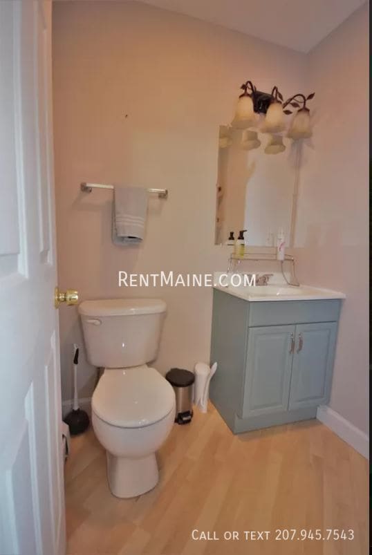 Building Photo - 20 River Village Dr