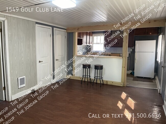 Building Photo - 1549 Golf Club Ln