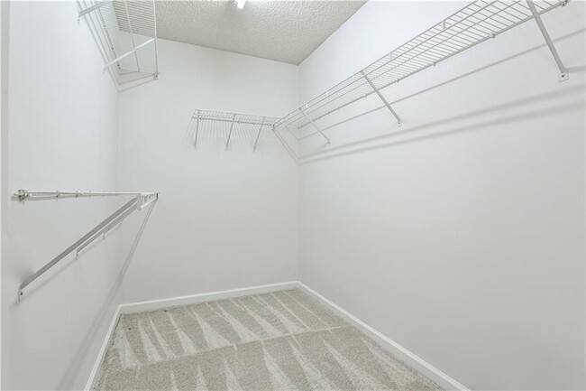 Building Photo - 4751 Bankside Way