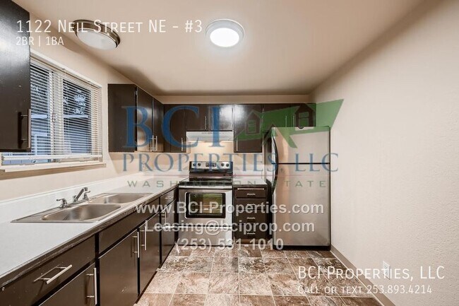 Building Photo - 1122 Neil St NE