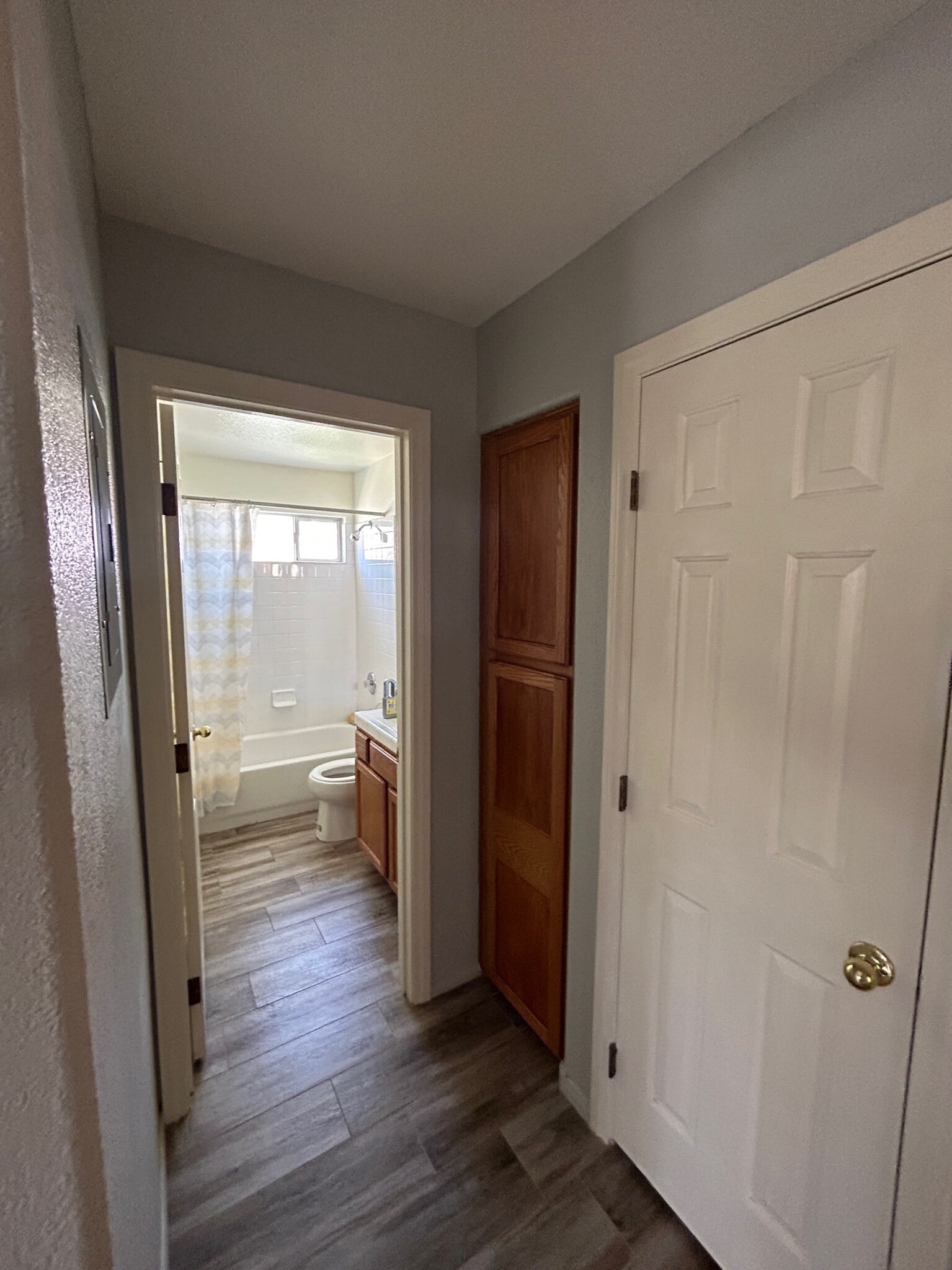 Building Photo - 520 Arrowhead Trl