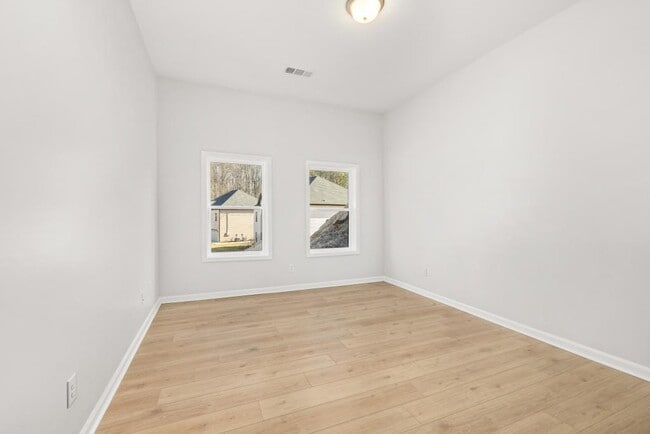 Building Photo - 4420 Ross Estates Ct SW