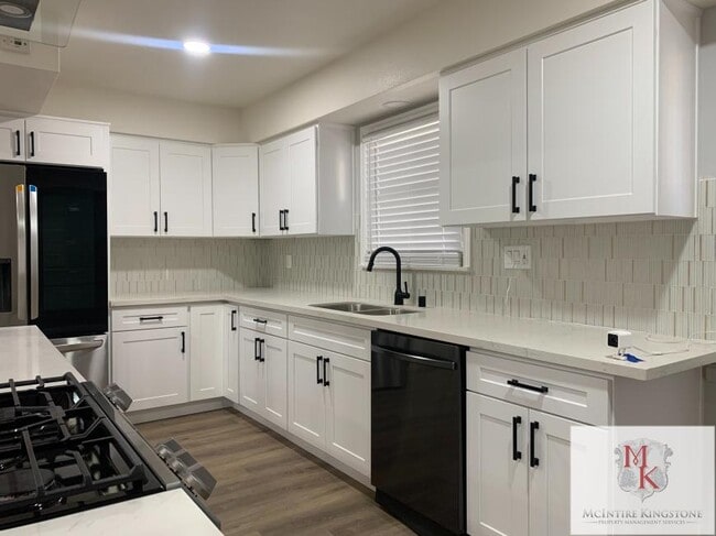 Building Photo - 3.0 bedroom in Temple City California 91780