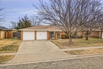 Building Photo - 5103 Mesa Cir