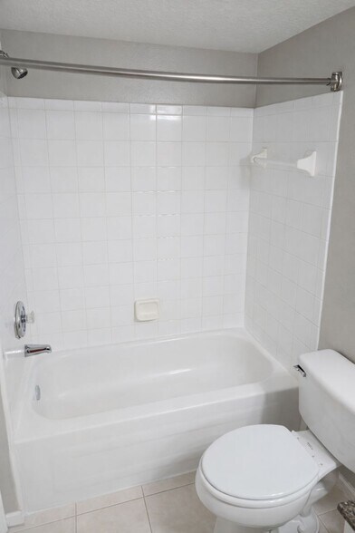 Building Photo - 12500 Crest Springs Ln