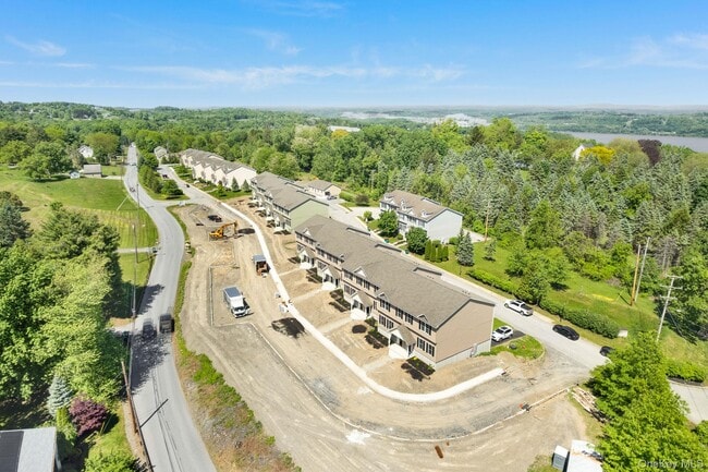 Building Photo - 75 Hudson Cir