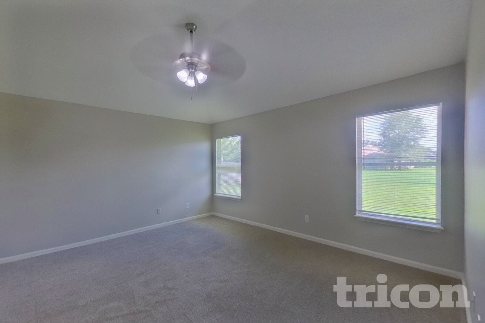 Building Photo - 6830 Shoreline Ln