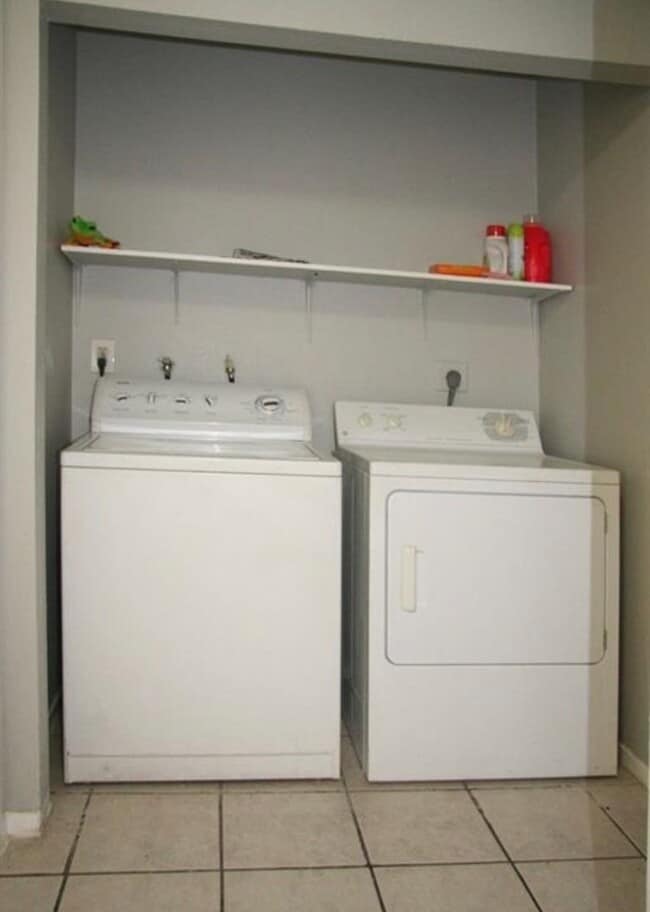 Building Photo - 2762 Sidewinder Ln