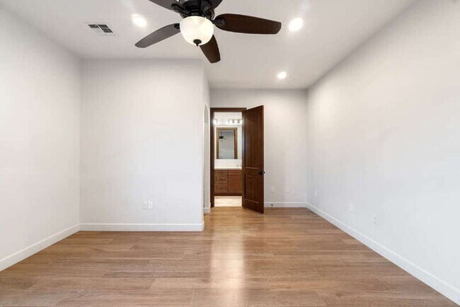 Building Photo - 36648 N 27th Ave