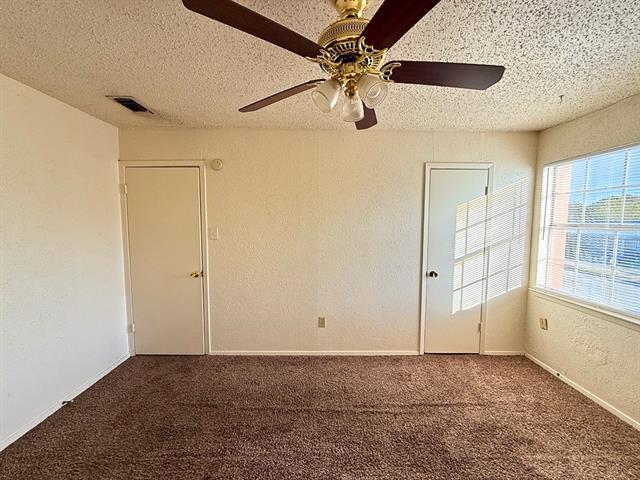 Building Photo - 1021 Pleasant Valley Ln