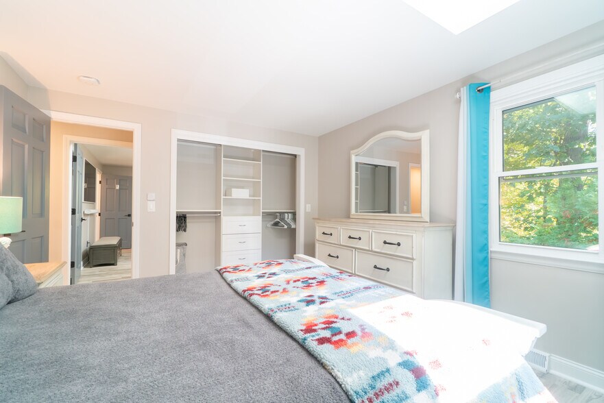 Bedroom 3 - 2778 Albany Ave