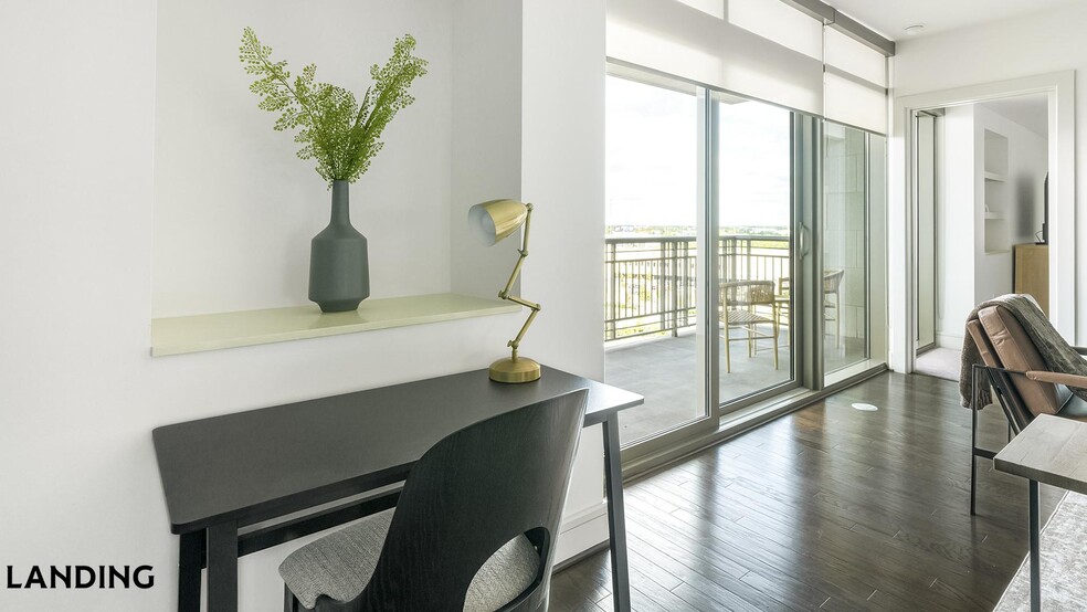 Building Photo - 777 Preston St