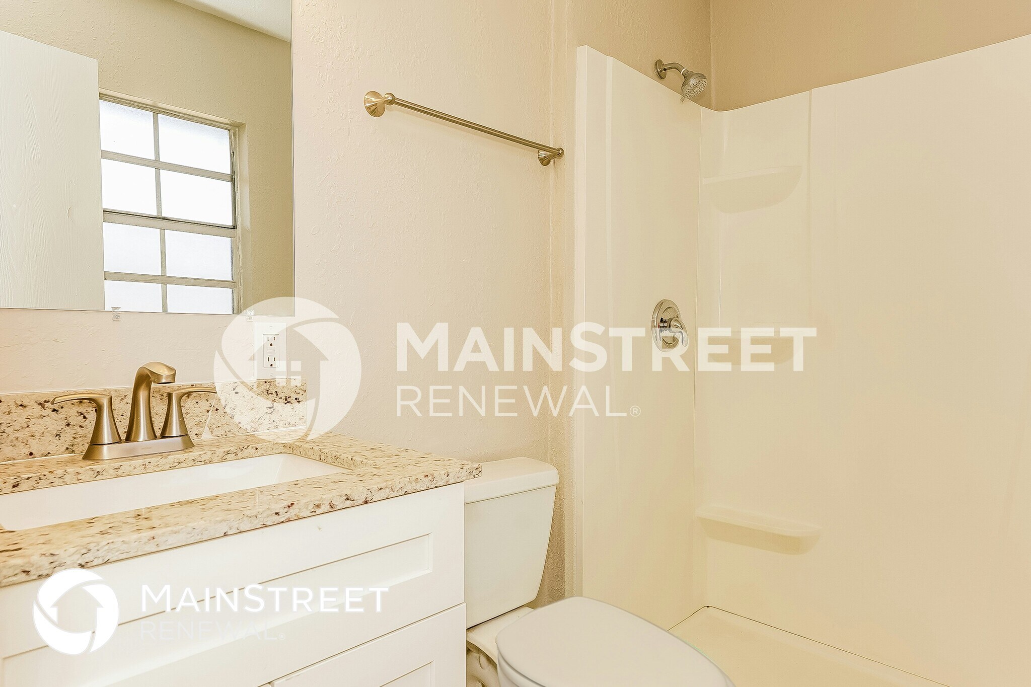 Building Photo - 890 Cynthia Dr