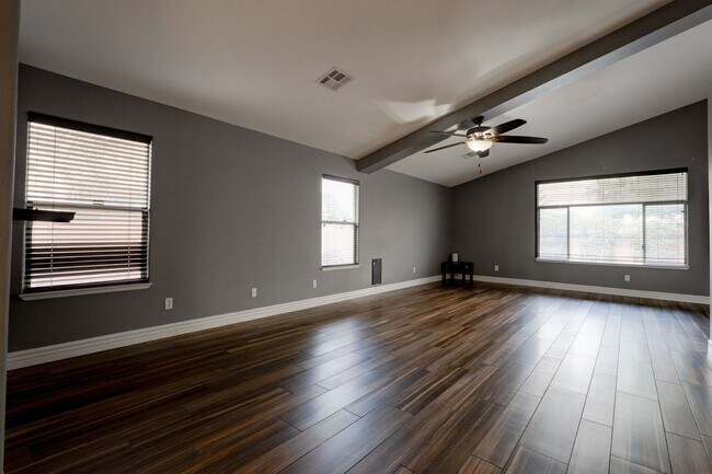 Building Photo - 8516 Dakota Trace Ct