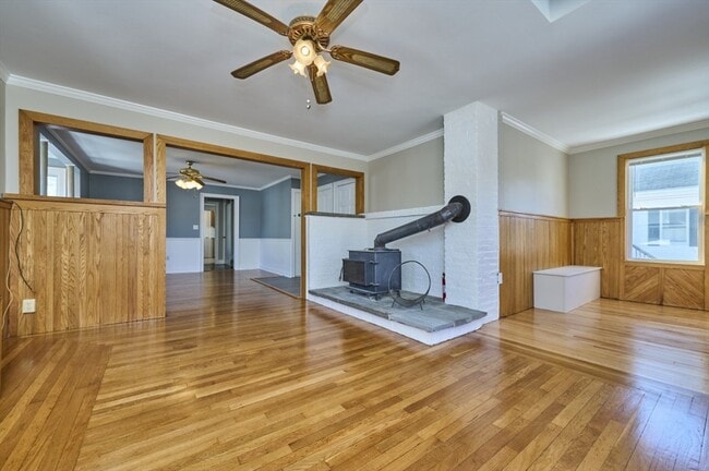 Building Photo - 22 Gould St