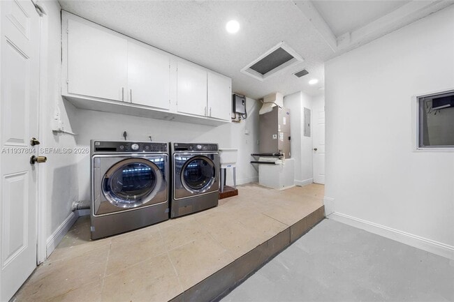 Building Photo - 6240 Gauntlet Hall Ln