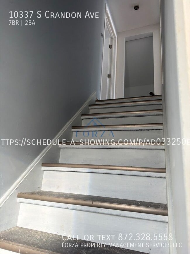 Building Photo - 10337 S Crandon Ave