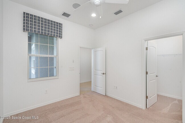 Building Photo - 2688 Avalonia Dr