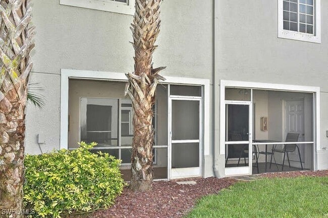 Building Photo - 10100 Poppy Hill Dr