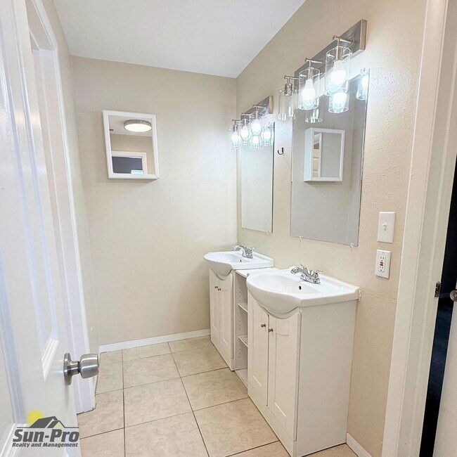 Building Photo - 410 Butler Blvd