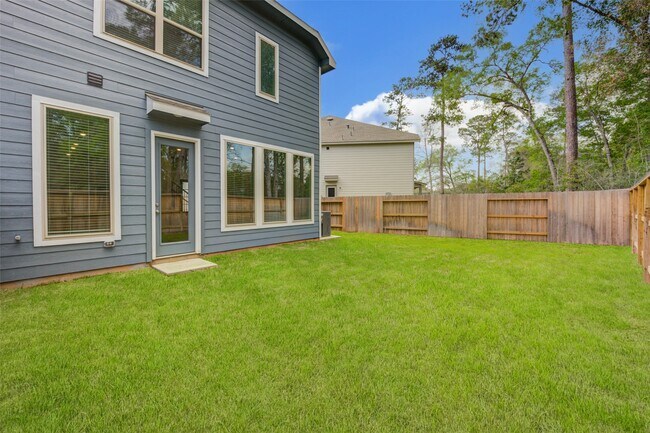 Building Photo - 609 Royal Arch Dr