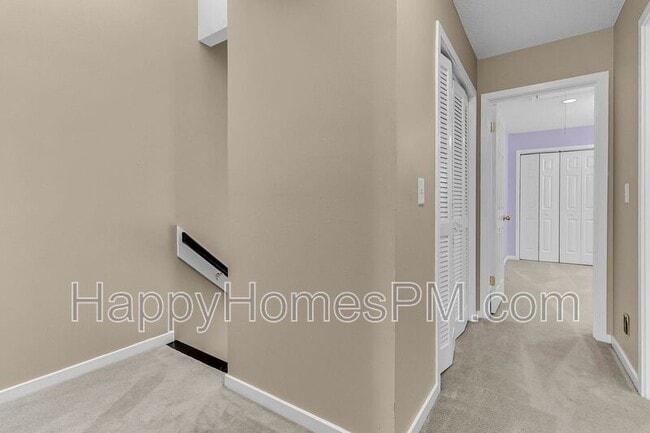 Building Photo - 2769 Jobee Dr