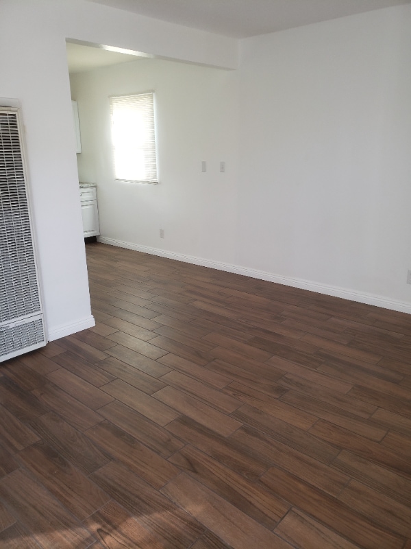 Building Photo - 820 W Imperial Hwy